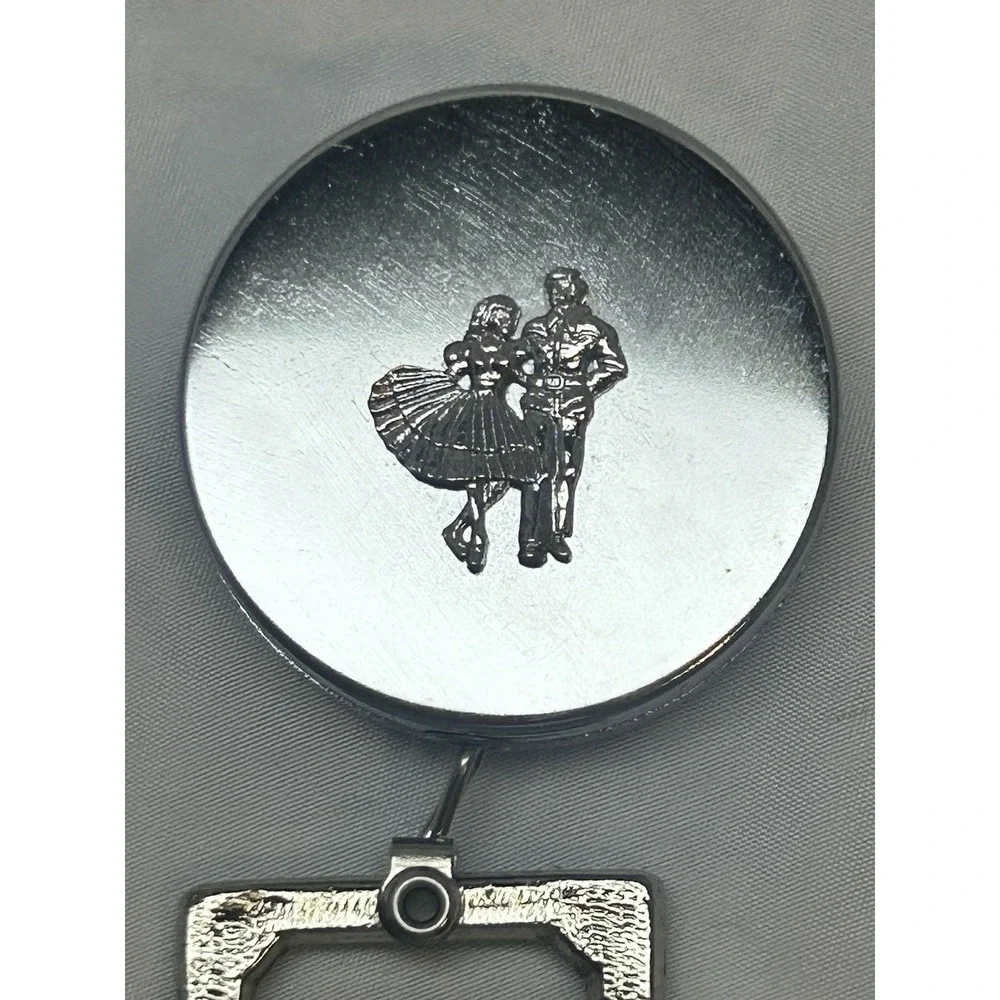 VTG Square Dancer Pocket Clip Retractable Chain Towel Holder Rockabilly Western